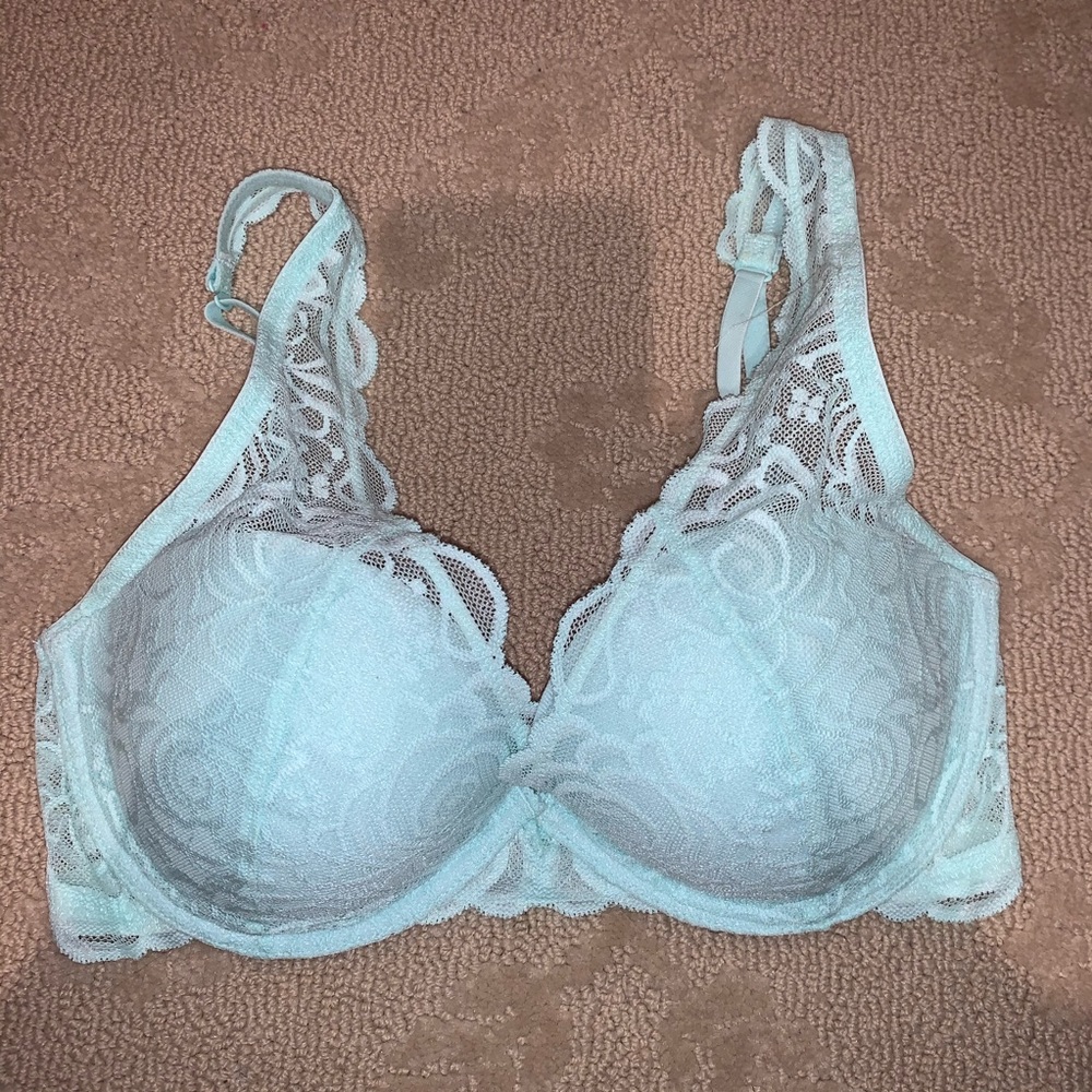 Victoria’s Secret Push Up Lace Bra